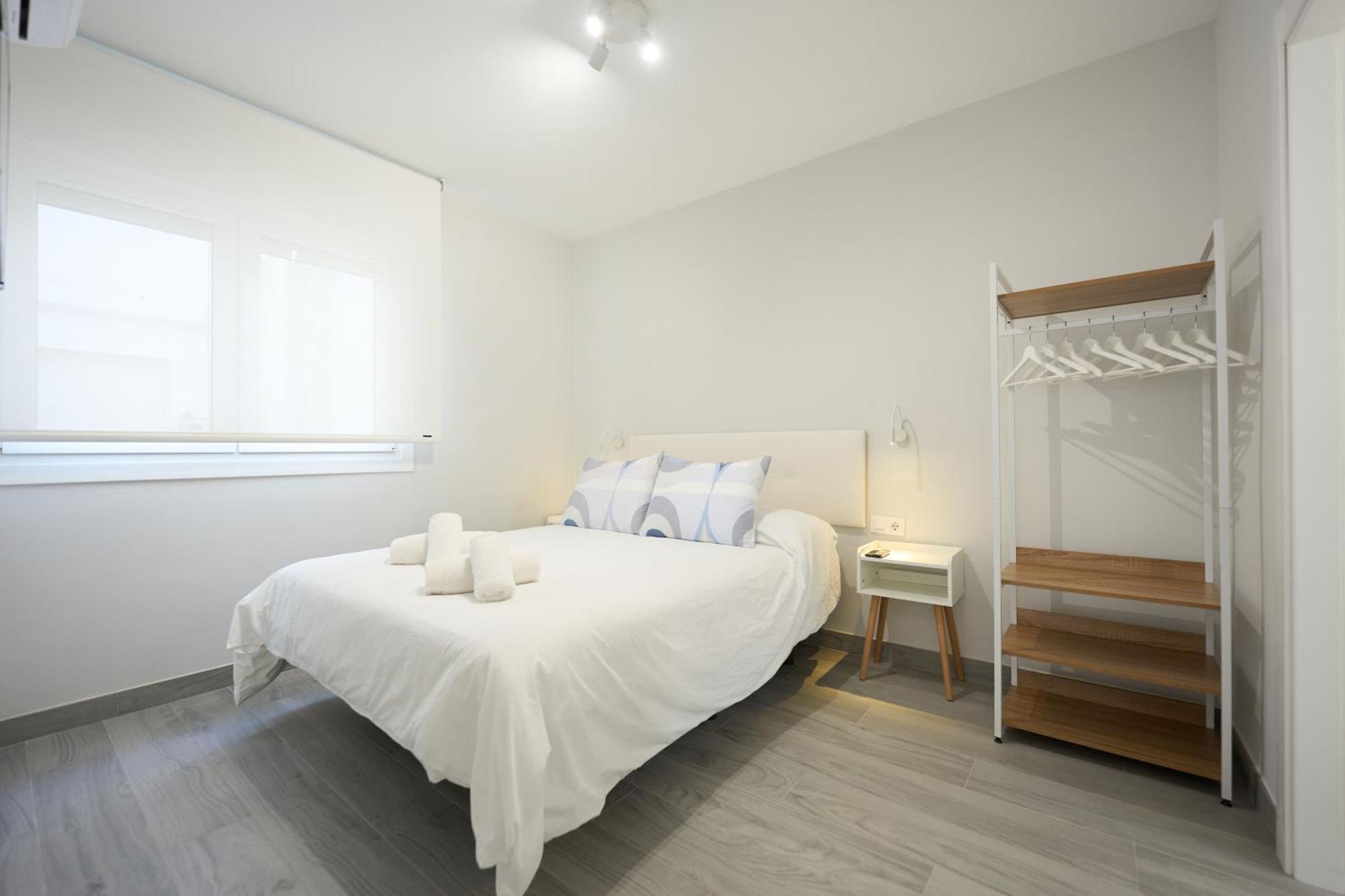 Paseo Maritimo - Apartamento A Estrenar, A Pie De Playa, Con 2 Banos Алмерия Екстериор снимка